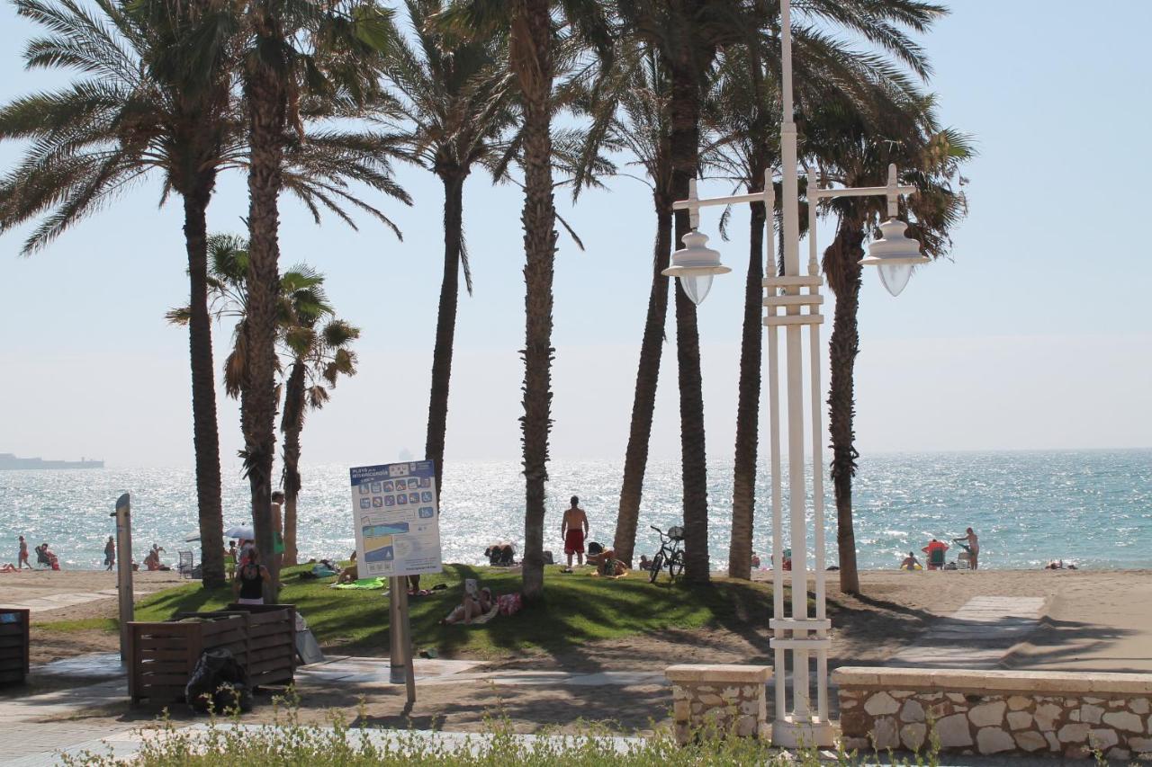Frente Al Mar Apartman Málaga Kültér fotó